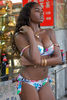 Damaris Lewis v kopalkah - Sports Illustrated Swimsuit 2011 - thumbnail