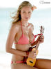 Genevieve Morton v kopalkah - Sports Illustrated Swimsuit 2011 - thumbnail