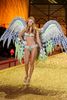 Victoria's Secret Fashion Show 2010 - thumbnail