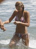 Jessica Alba prihaja iz vode / vir: hotcelebshome.com - thumbnail